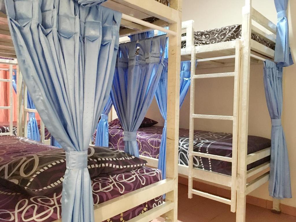 Cendana Mulia Hostel Bogor Kültér fotó