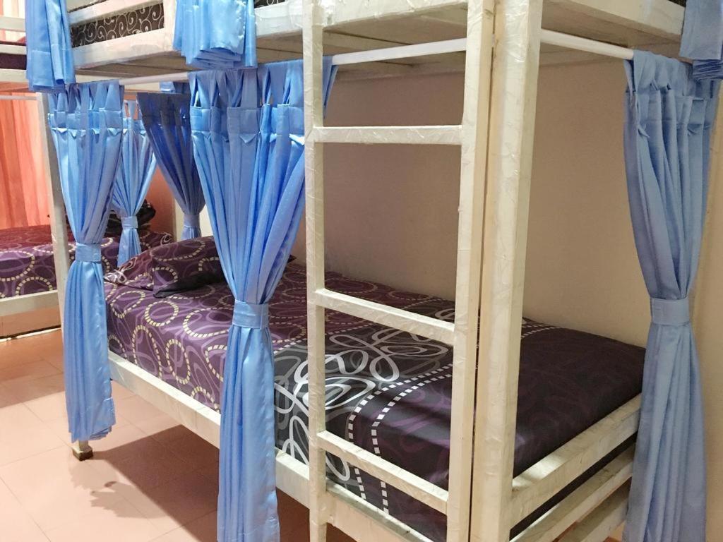 Cendana Mulia Hostel Bogor Kültér fotó